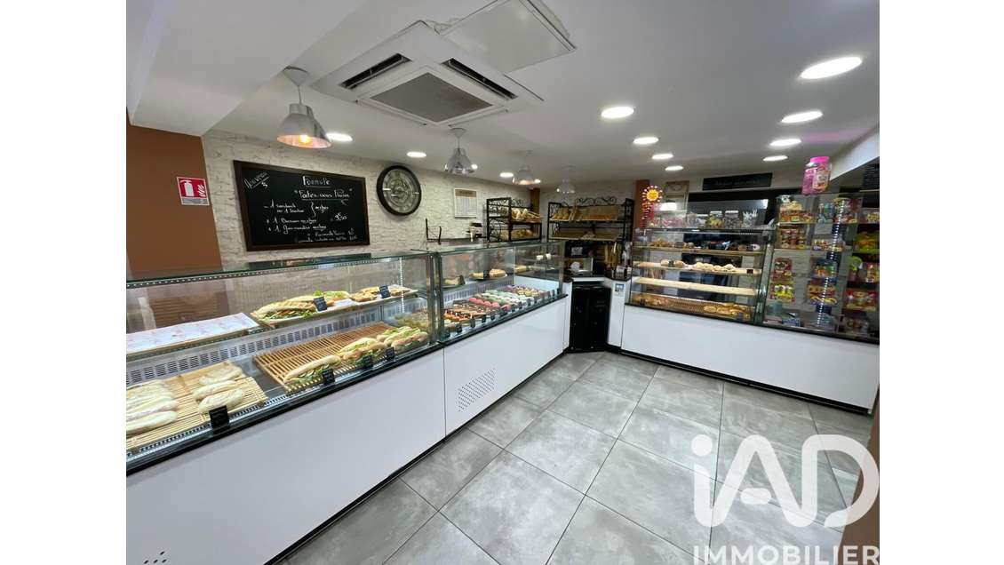 Vente boulangerie patisserie à Saint-Denis