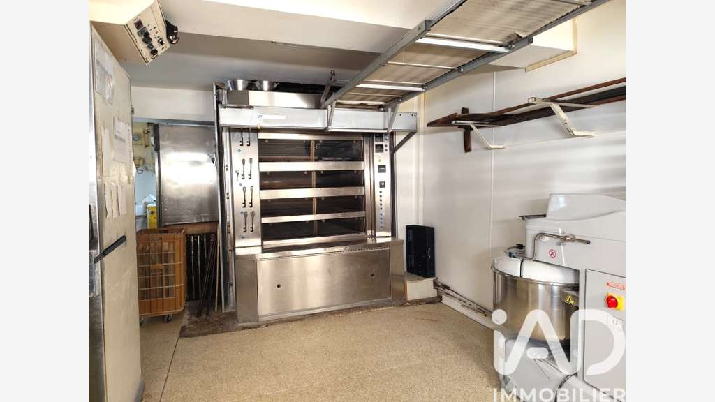 Vente boulangerie pâtisserie de renom à Sours