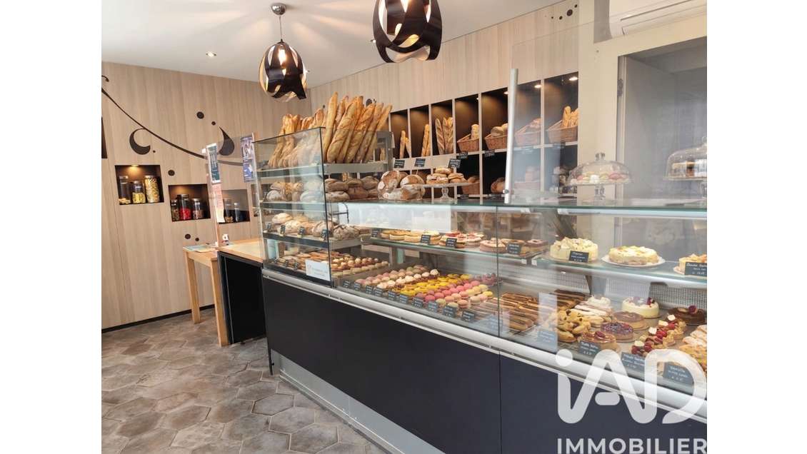 Vente boulangerie pâtisserie de renom à Sours