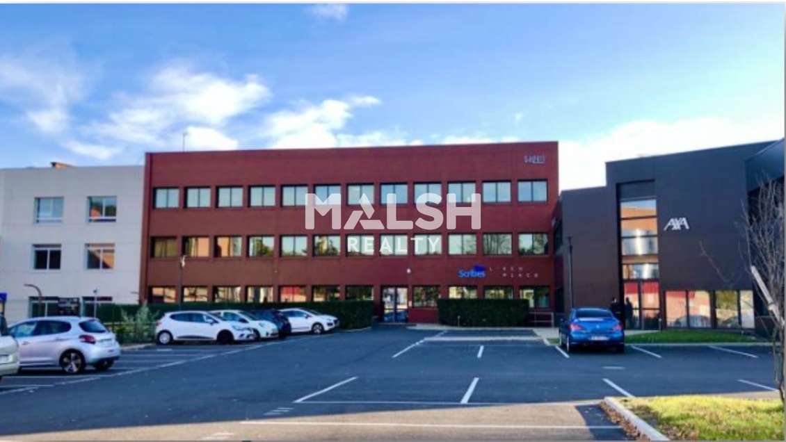 Vend bureaux 370 et 1058m² Villefranche sur Saône