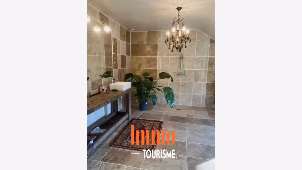 Ensemble immobilier  résidence principale, 3