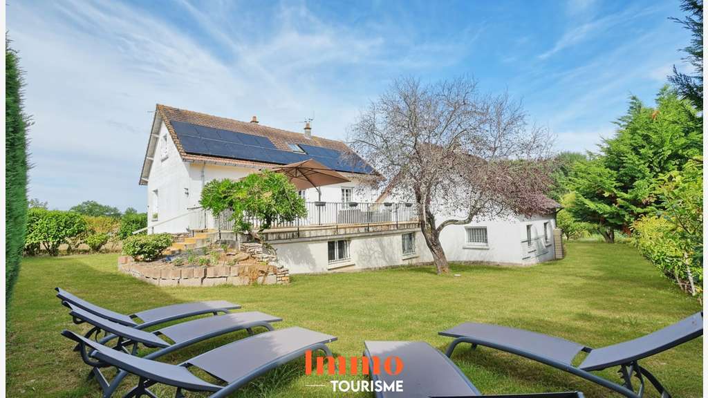 Maison d’hôtes , 15 personnes, entre Zoo de Be