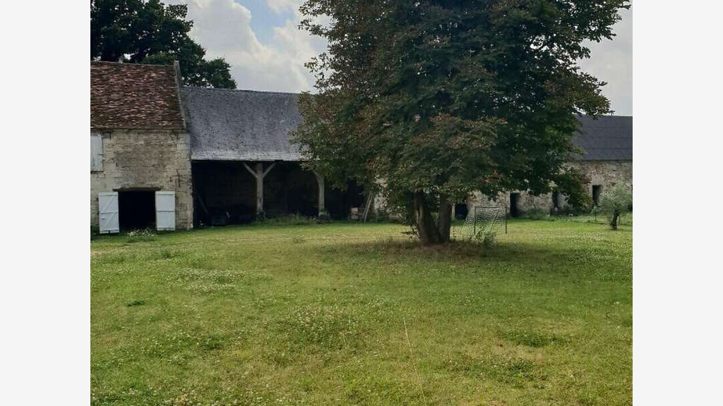 Vente corps de ferme gîte 2000m² prox Compiègne