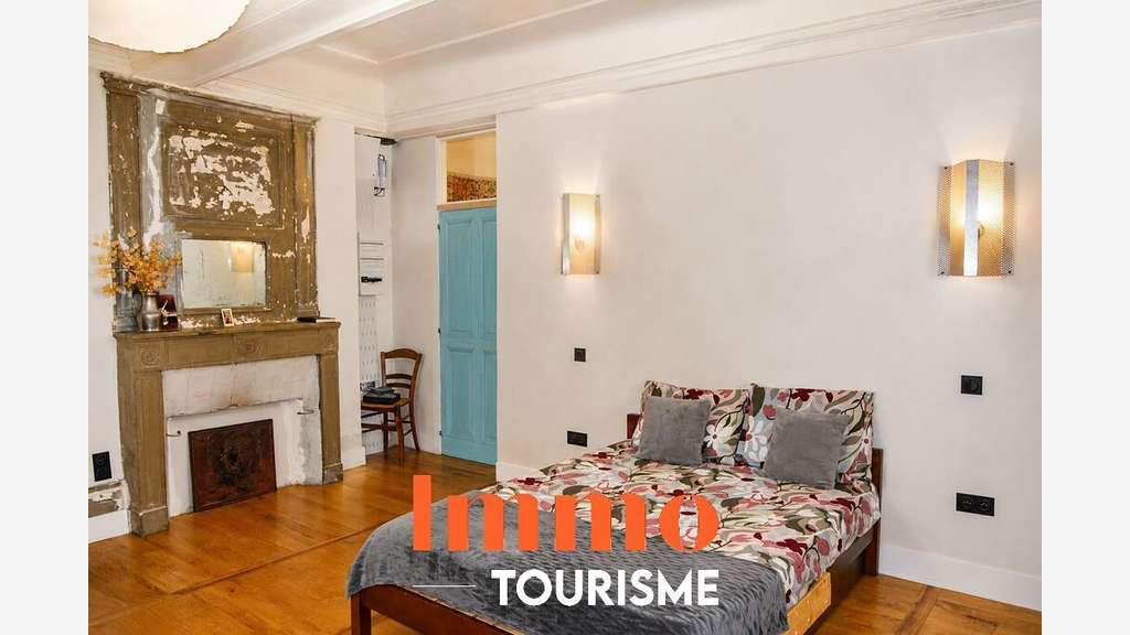 Propriété de caractère fort potentiel gîtes et évè