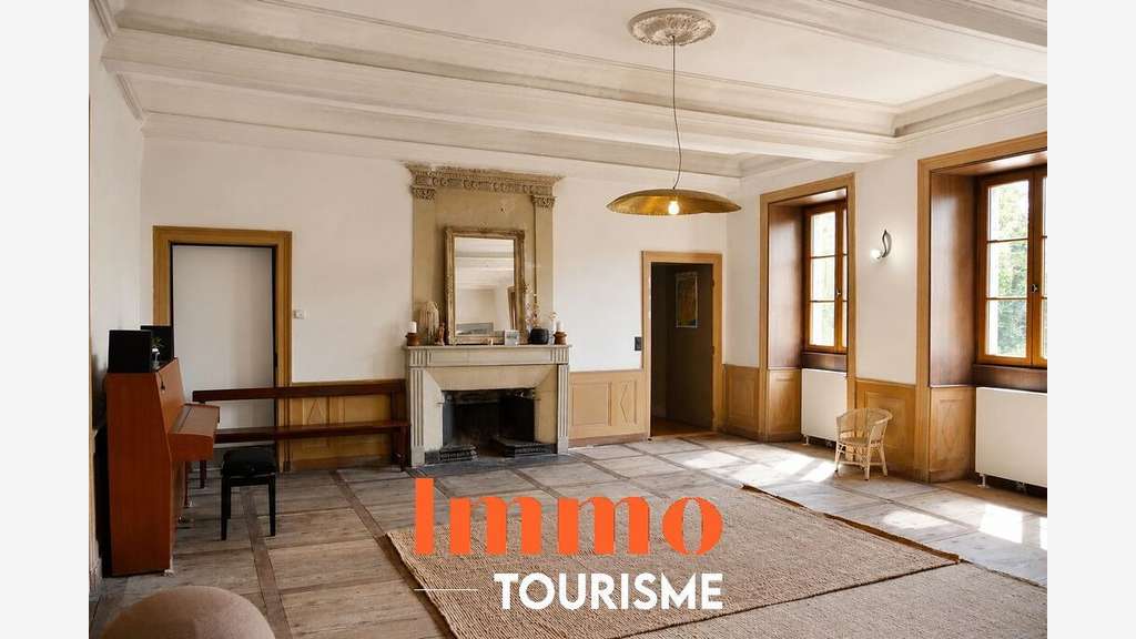 Propriété de caractère fort potentiel gîtes et évè