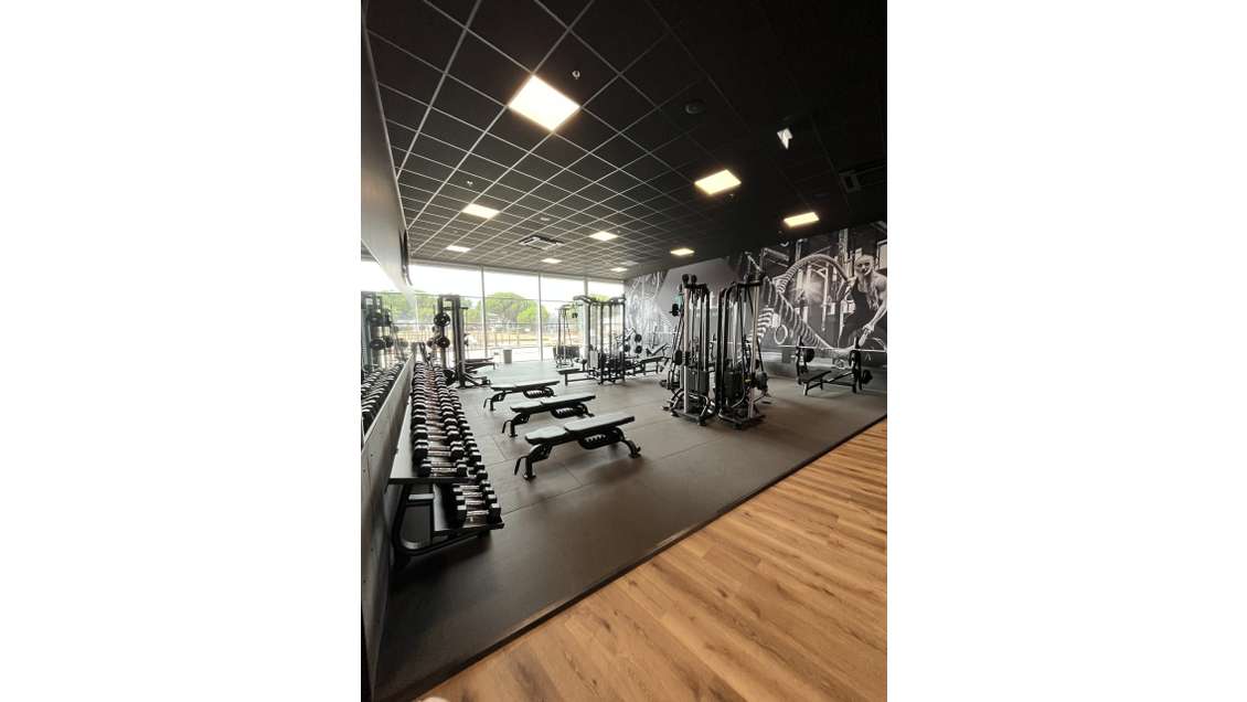 Ouvrir club de sport locaux identifiés au Centre