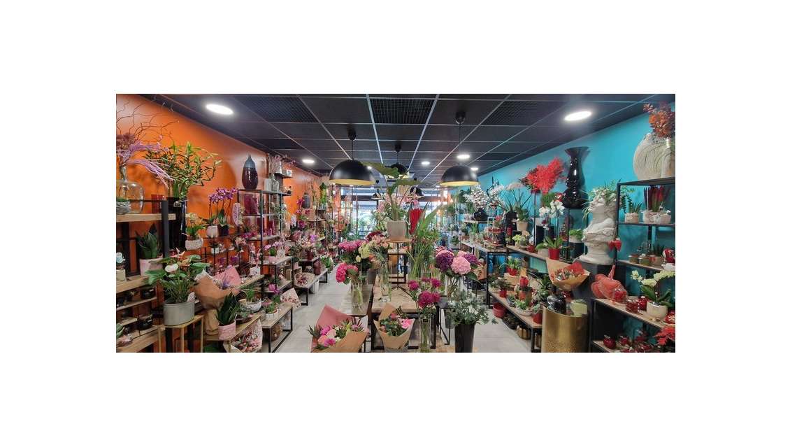 Cède FDC fleuriste 2 magasins à Cournon Le Cendre