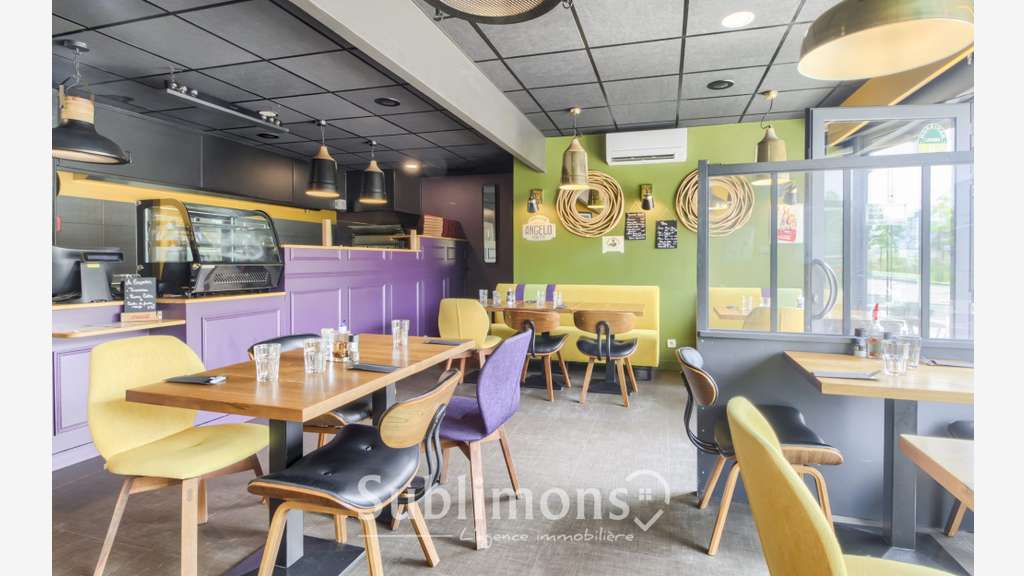 Restauration rapide à vendre sur axe passant Séné