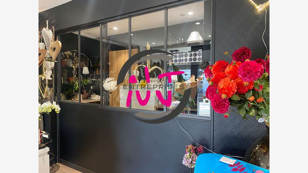 Vente FDC fleuriste au Sud-Est d'Angers