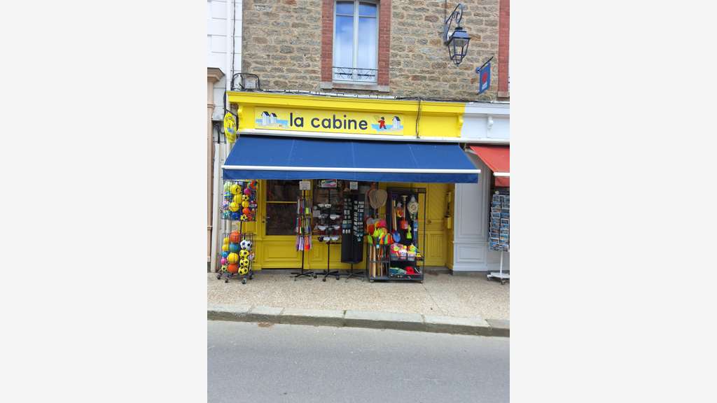 Cession boutique avec logement station balnéaire