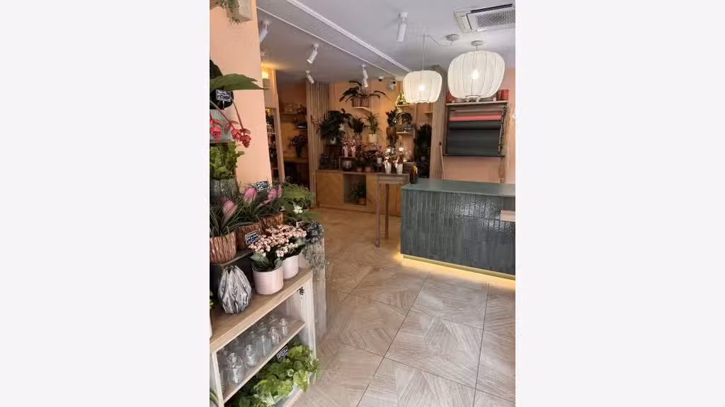 Vente Artisan fleuriste en centre ville Yvelines