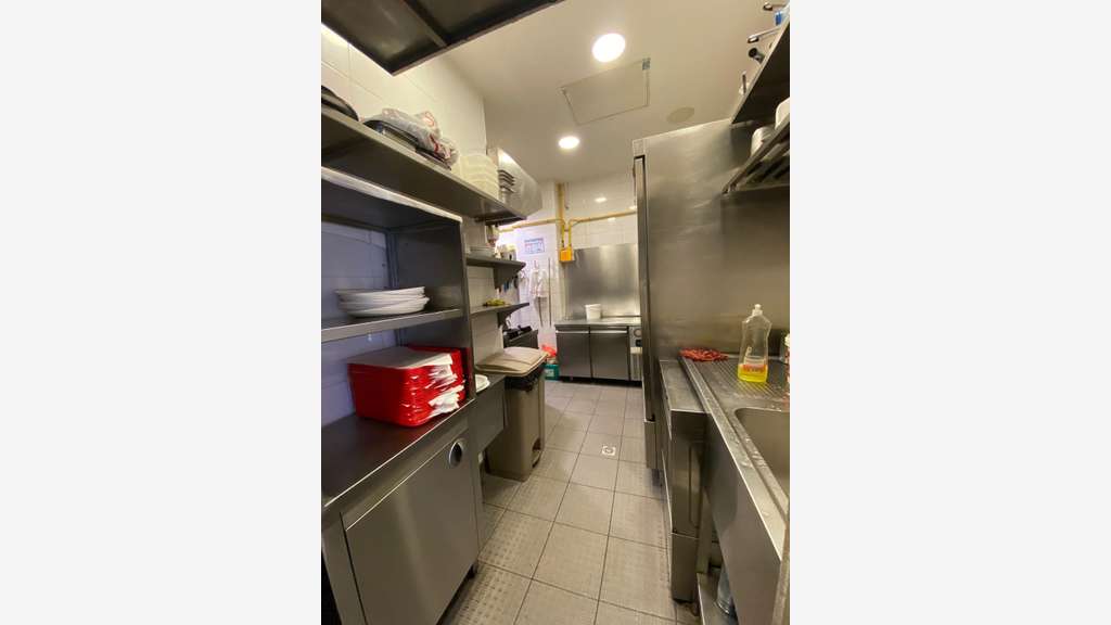 A vendre FDC kebab emplacement N°1 dept 92
