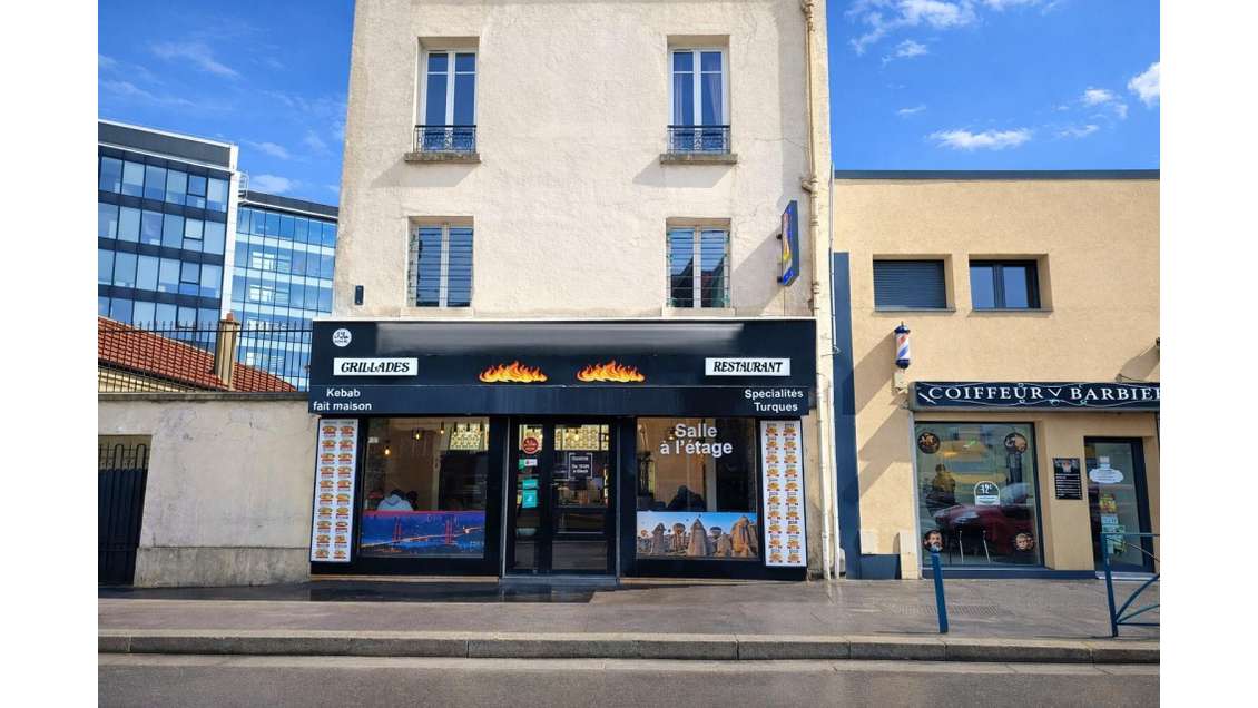 A céder Bail restauration rapide 103m² à Pantin