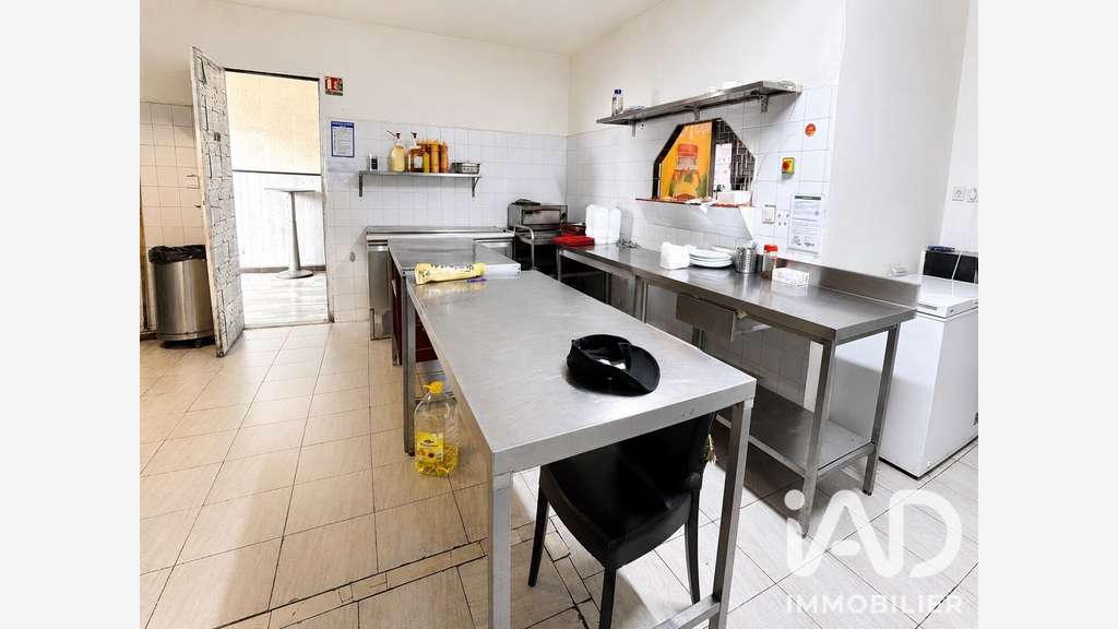 Vente sandwicherie au pied des docks Rouen