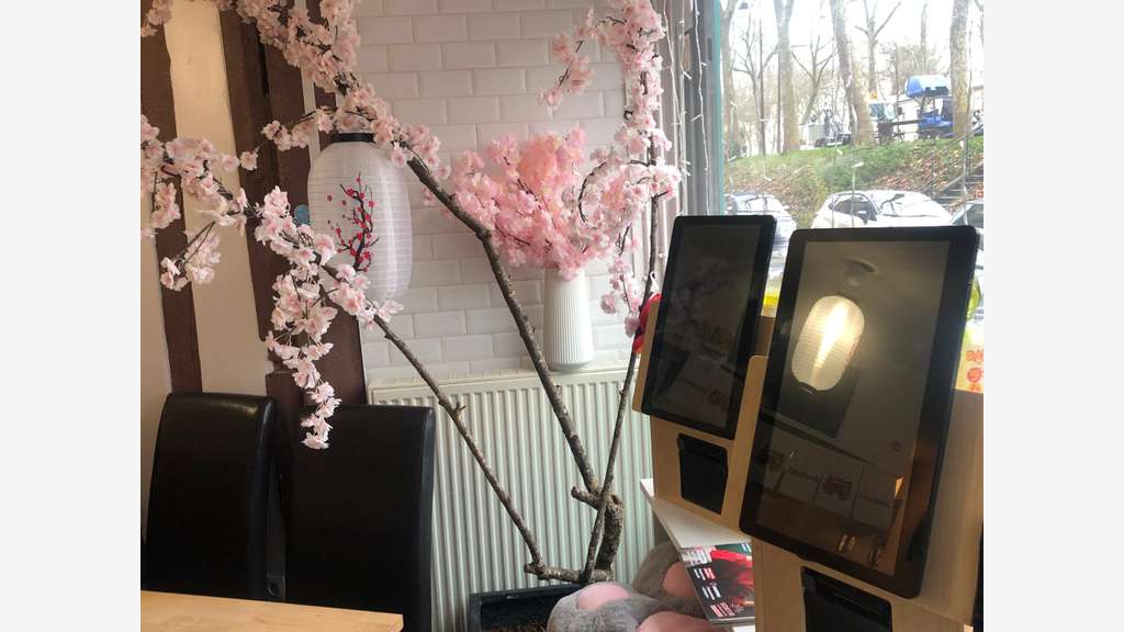 Petite restauration avec extraction sur Versailles