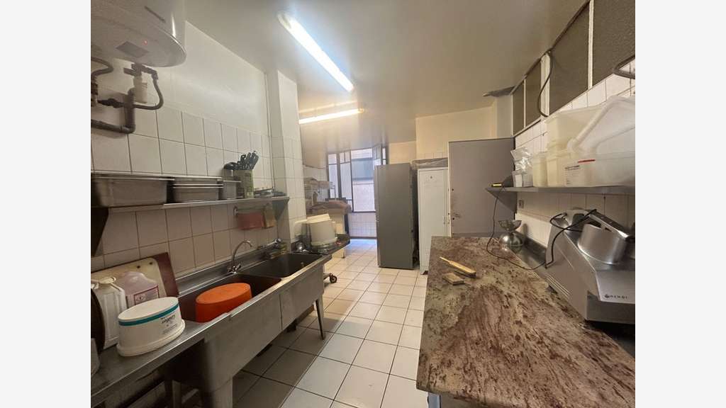 A vendre FDC pizzeria empl N°1 à Aix les Bains