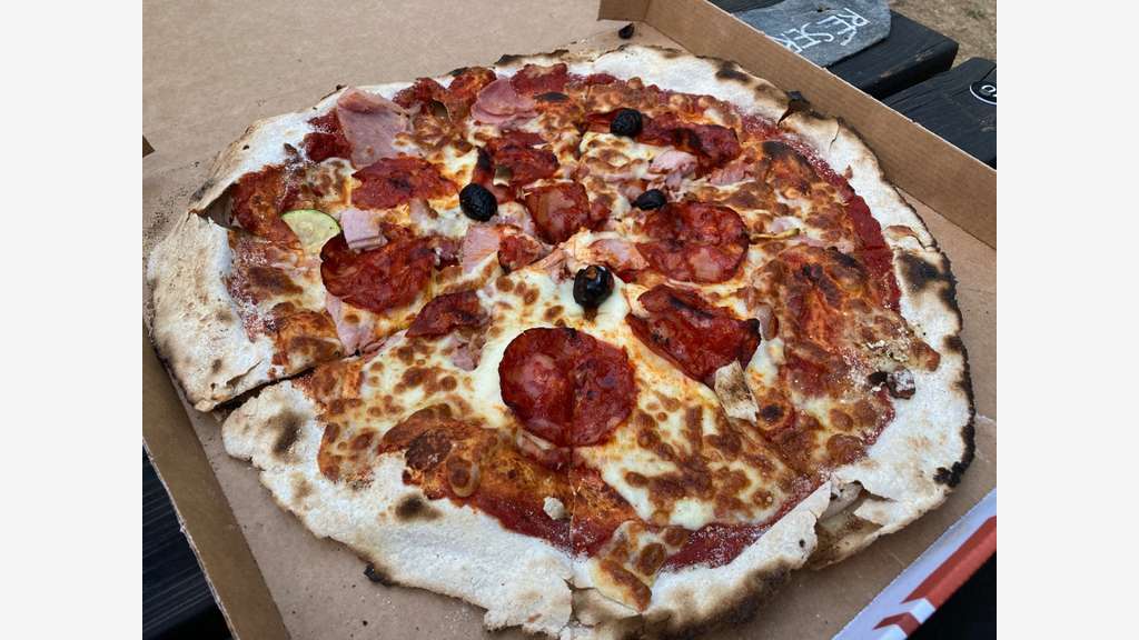 Vente murs et fonds pizzeria proche de Sarlat