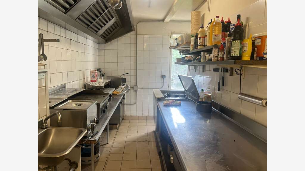 Vente pizzéria au centre de Chaumont-En-Vexin