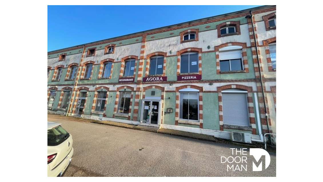 Vente pizzeria 210m² à Chaumont empl stratégique