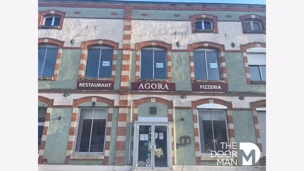 Vente pizzeria 210m² à Chaumont empl stratégique