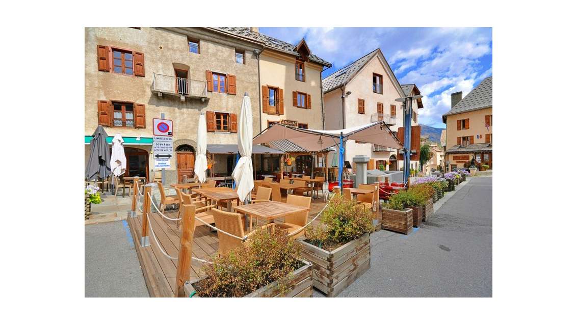 Vente restaurant crêperie le Monetier les Bains