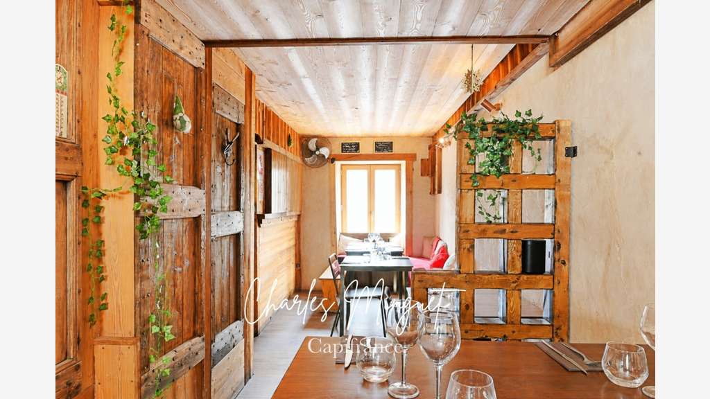 À vendre restaurant pizzeria au Monêtier-les-Bains