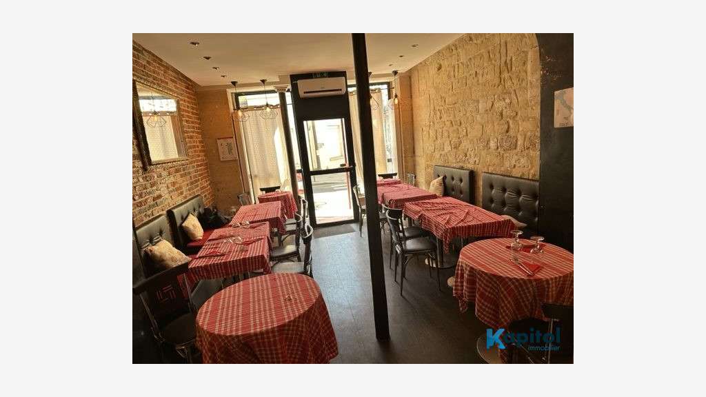 A vendre restaurant avec extraction à Paris 75018