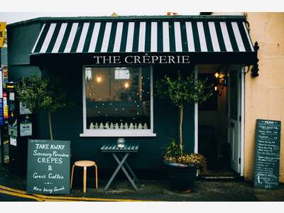 Vente crêperie saladerie bien placée 5/7 jours 78