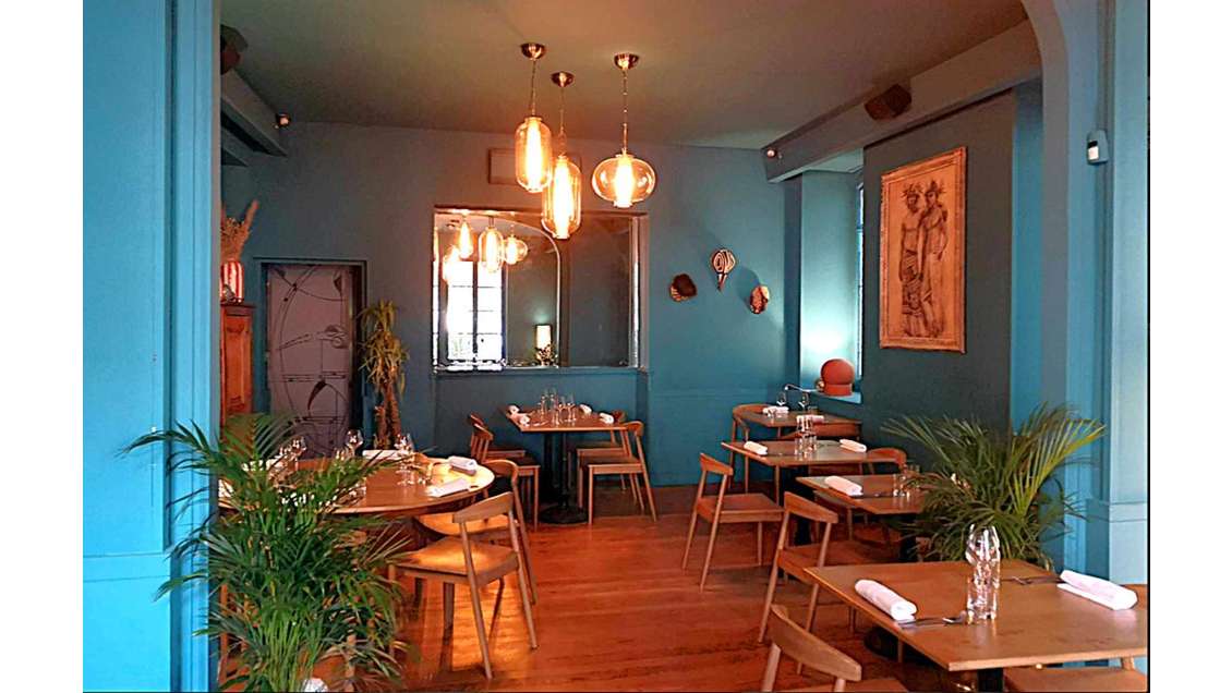 Vente FDC restaurant 180m² à Avignon empl N°1