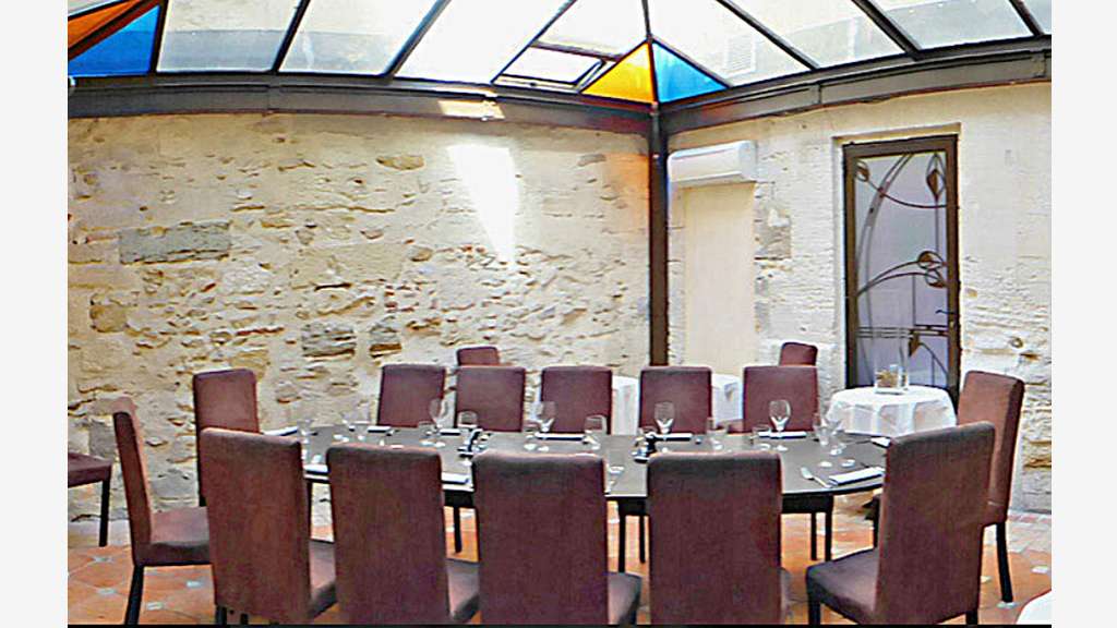 Vente FDC restaurant 180m² à Avignon empl N°1