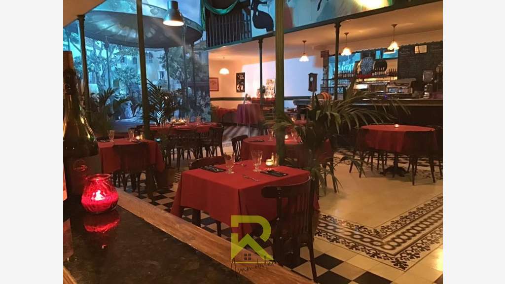 A vendre bar restaurant clé en main sur Ginestas