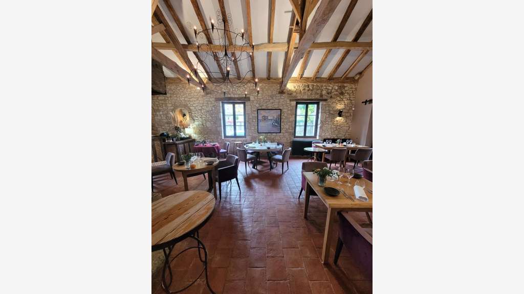 Vente restaurant réputé de 70 couverts à Issigeac