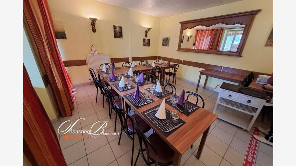 Vente Bistrot Gourmand au coeur de Lancrans