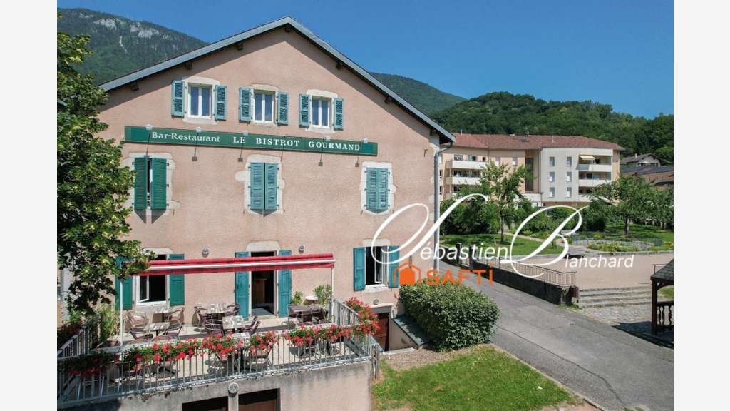 Vente Bistrot Gourmand au coeur de Lancrans