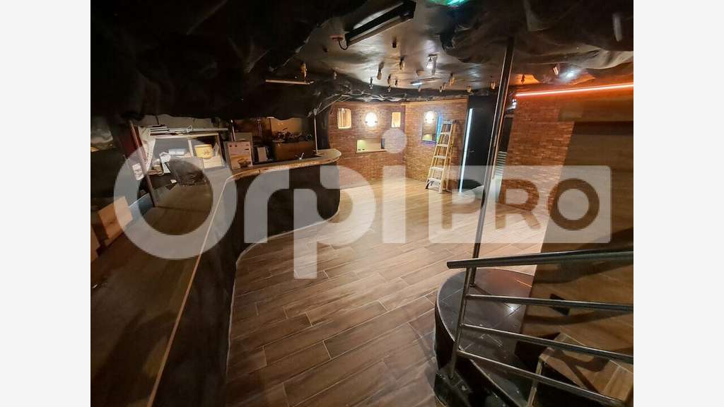 Vente pizzeria idéalement située à Montluçon