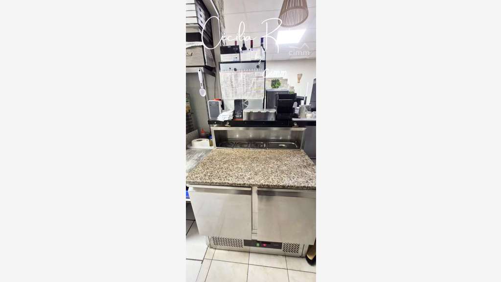 A vendre FDC pizzeria bonne visibilité à Oloron