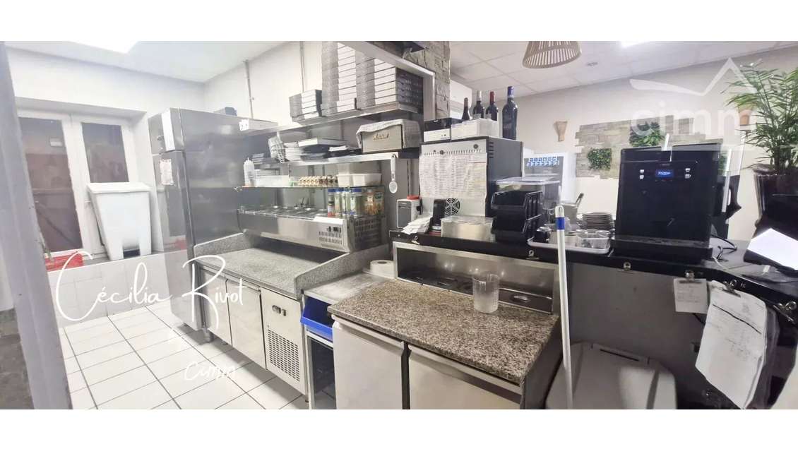 A vendre FDC pizzeria bonne visibilité à Oloron