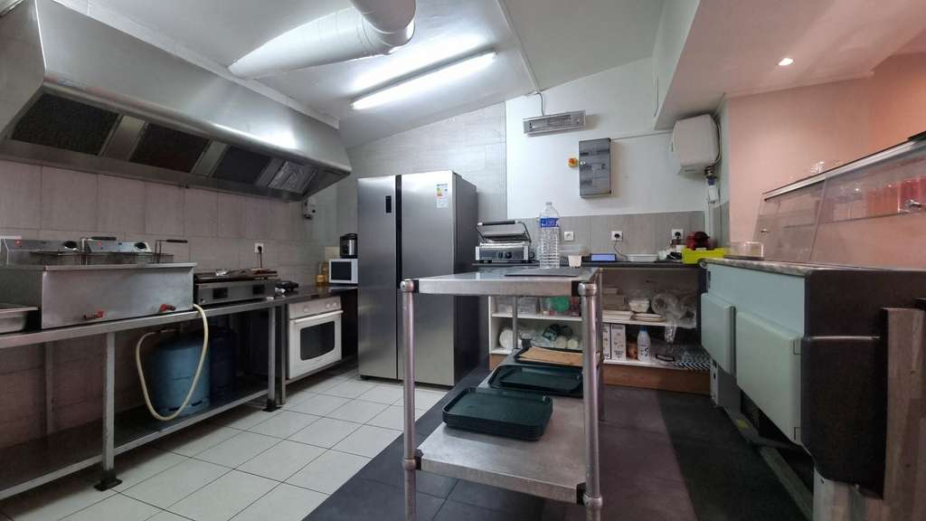 Vente FDC restauration proche gare à Perpignan