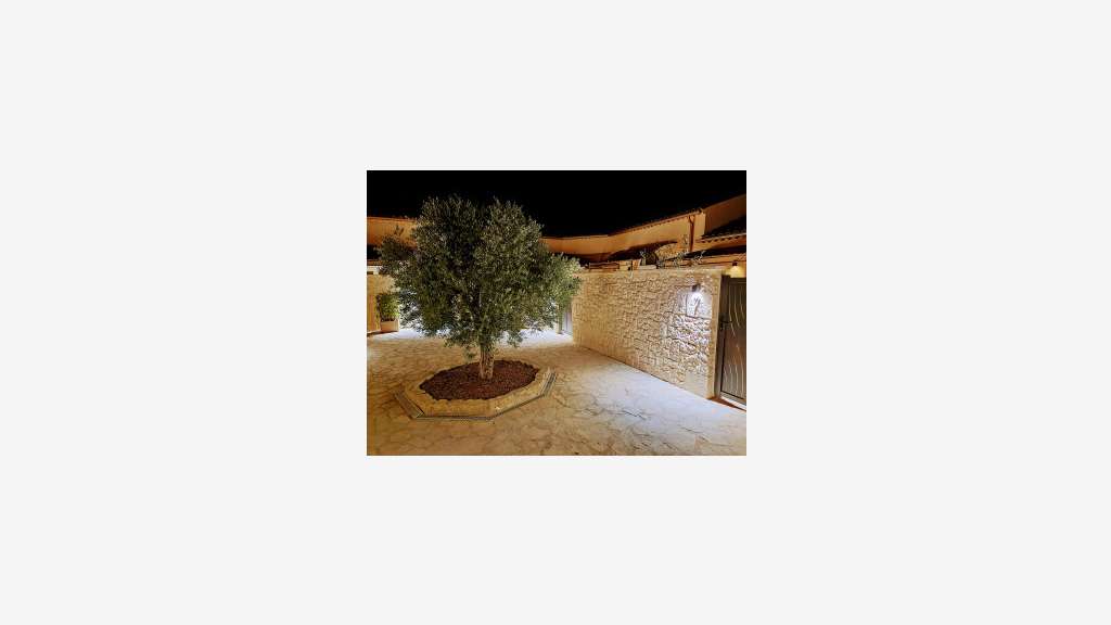 Domaine en Haute Provence à vendre, murs et fonds