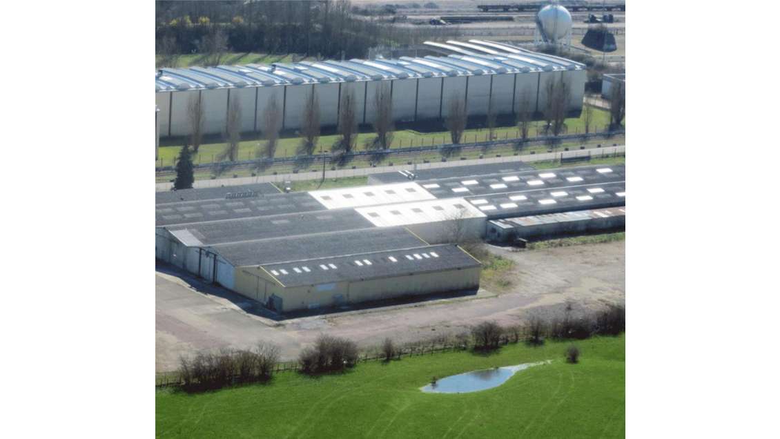 Entrepôt jusqu'à 5600m² à vendre poche d'Auxerre