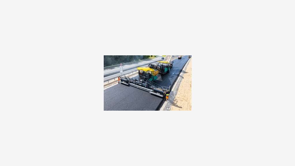 Vente spécialiste finisseurs travaux publics Genas