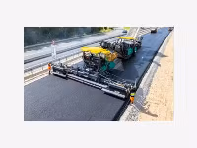 Vente spécialiste finisseurs travaux publics Genas