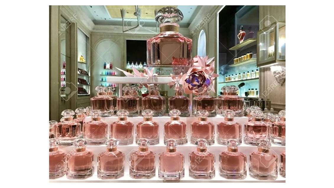 FDC parfums cosmétiques à vendre à Nice (06)