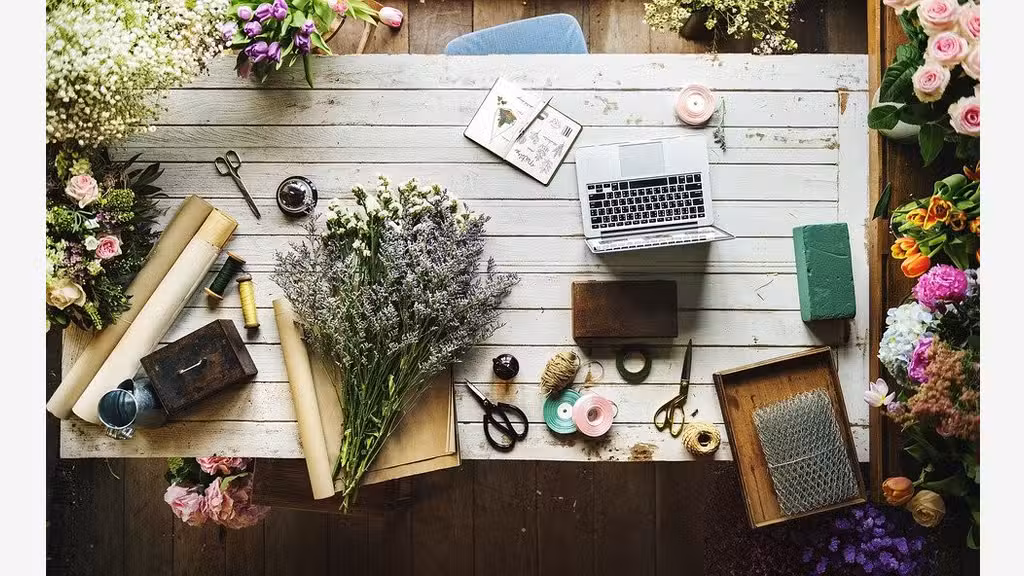 Vend fleuriste et articles décoratifs au Cotentin