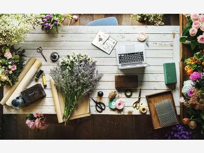 Vend fleuriste et articles décoratifs au Cotentin