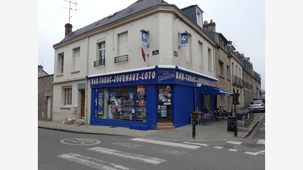 AV bar tabac jeux FDJ et presse au coeur d'Alençon