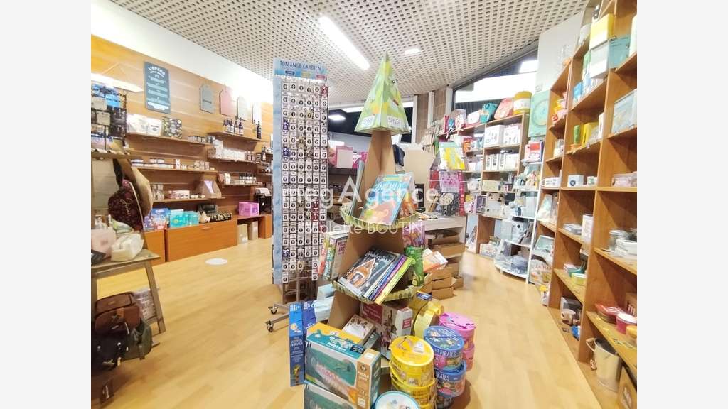 AV boutique de déco cadeaux galerie marchande 49