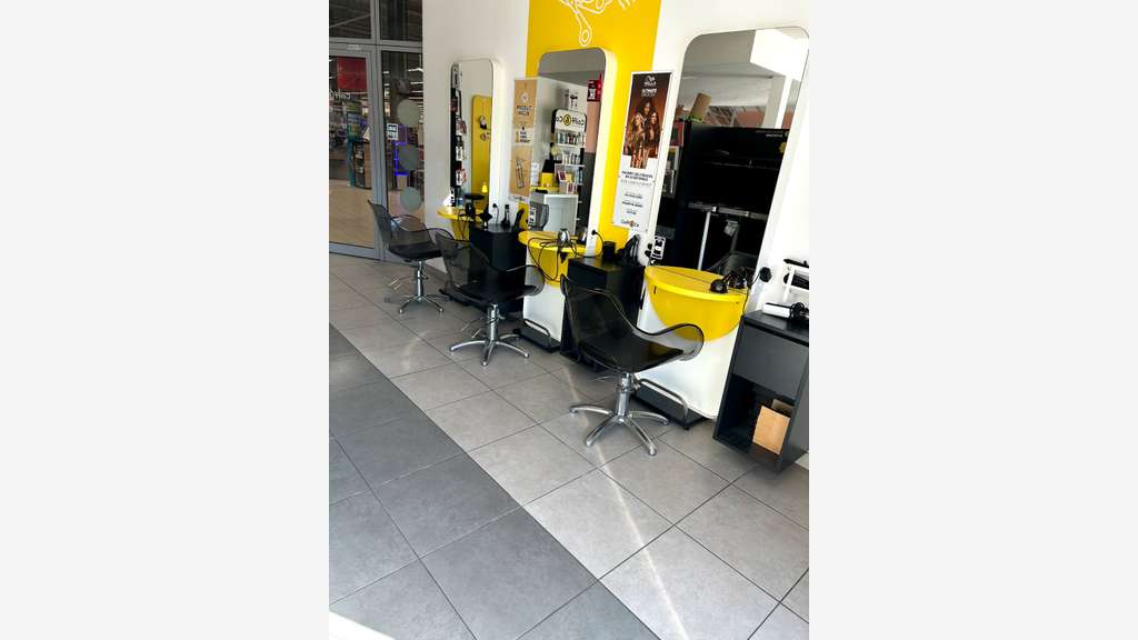 Vente FDC coiffure proche Forcalquier