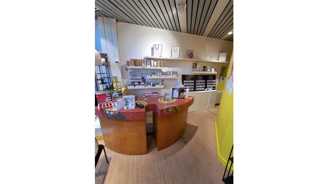 Vente institut de beauté 4 cabines à Rennes centre