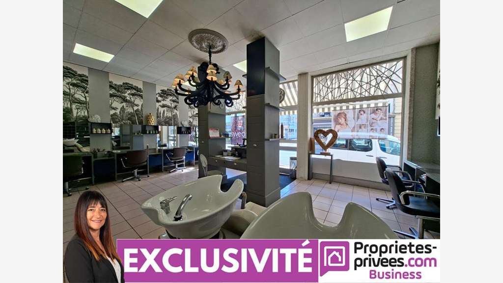 AV salon de coiffure emplacement N°1 le Coteau